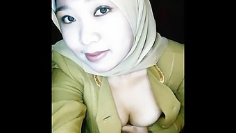 Amateur Turkish-Arabic-Asian Mix Photo Series Concludes With Hijab Mix 31