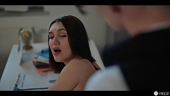 Frozen Teacher Gets Fucked By Student Tommy Gold In Time Stop Porn