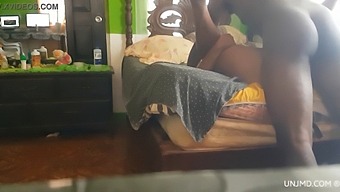 Spending The Entire Night Pleasuring My High School Teacher'S Vagina