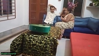 Indian Housewife Gets Fucked Hard In A Hotel Room