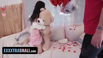 Eric Eagerly Plans To Surprise His Girlfriend, Angel, On Valentine'S Day Despite Knowing She Dislikes It