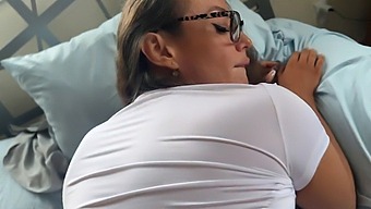 Mature Stepmom Mandy Waters' Intimate Lesson In Pov