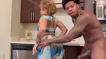 Young Black Girl Gives Blow Job In The Kitchen
